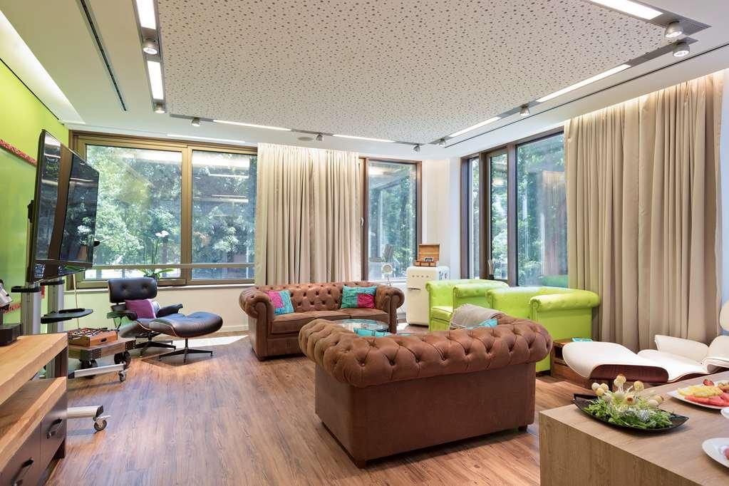 Meliá Düsseldorf Hotel Étterem fotó